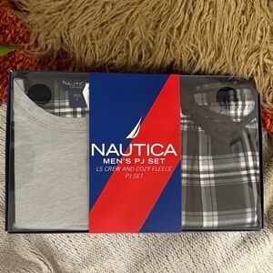 Nautica Men's Gray and Black Plaid Pajama Set